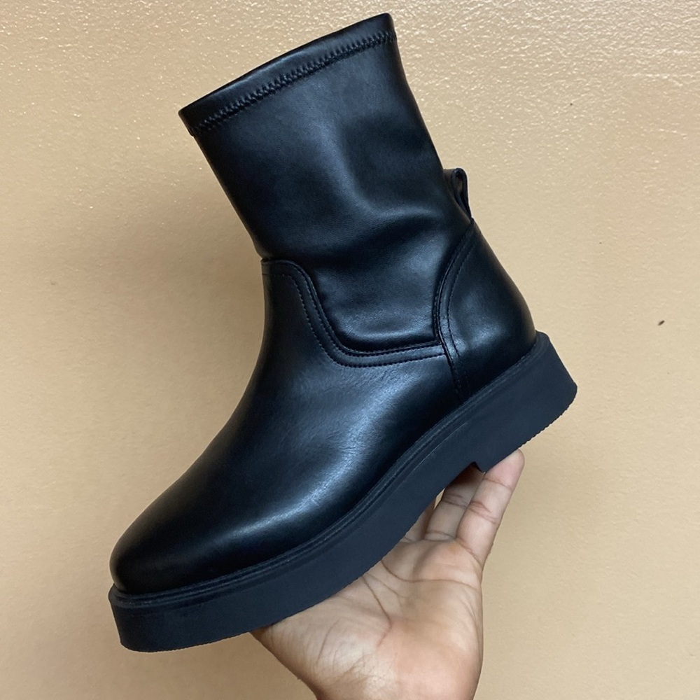 Coach And Four Kaity Bootie “Triple Black” Made In Italy - Picture 13 of 17